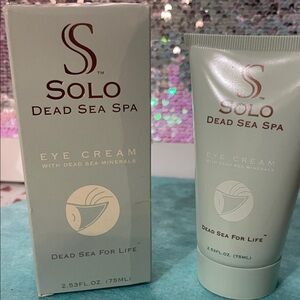 Solo Dead Sea Spa Eye Cream - White and Cream